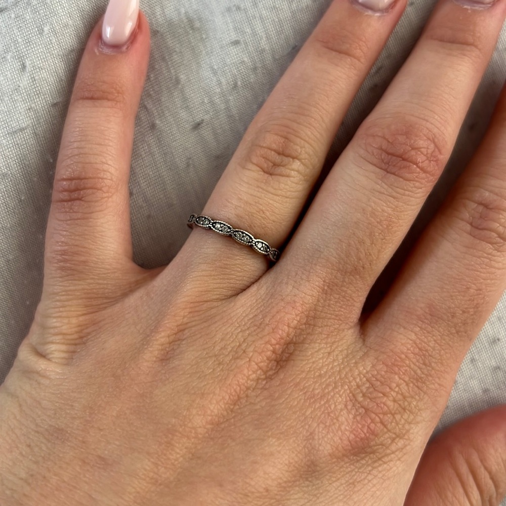 Pandora ring